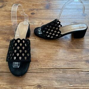 Coach & Four Italian Suede Leather Cutout 2” Heel Slip On Sandals Black 6 EUC